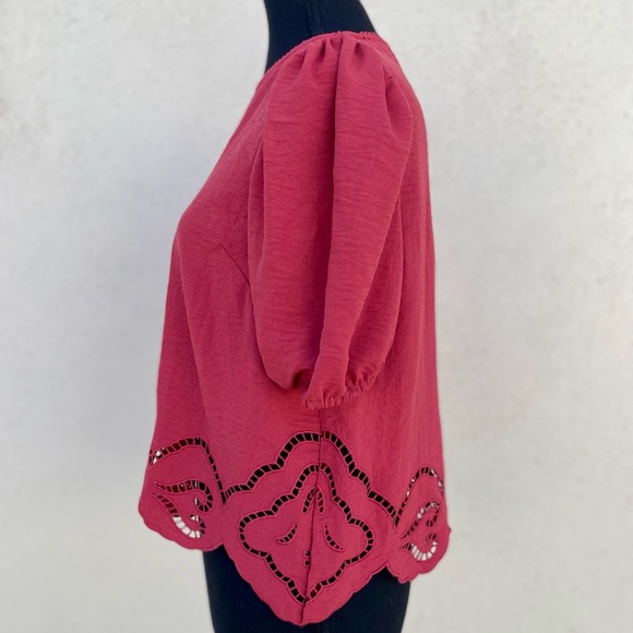New Adrianna Papell Eyelet Scallop Hem Puff Sleeve Blouse in XS Rose - Picture 3 of 13